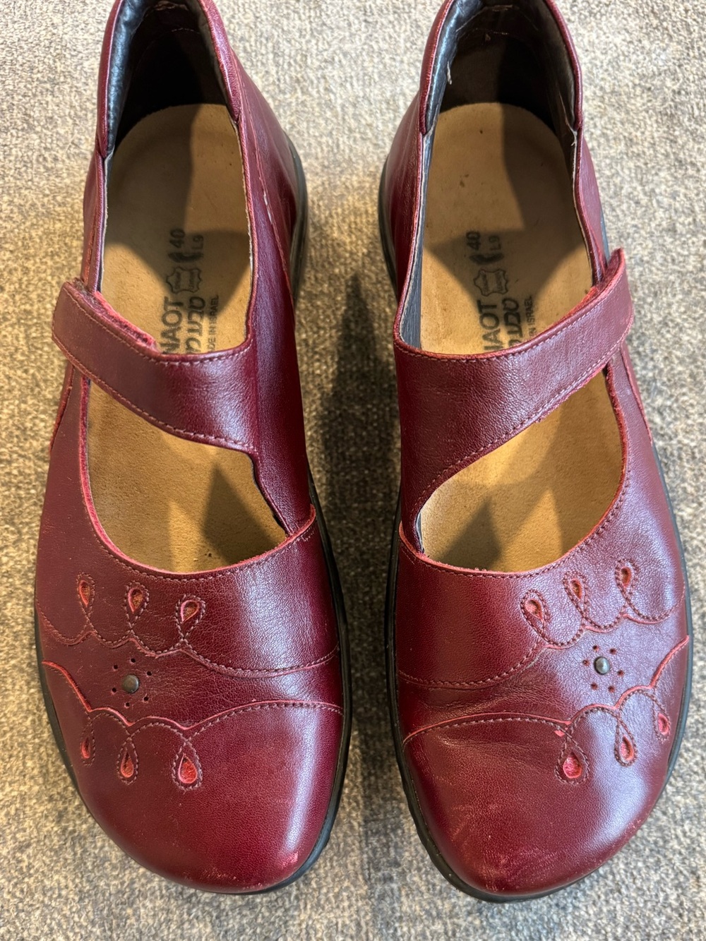 Naot Women’s Burgundy Leather Mary Jane Comfort Shoes